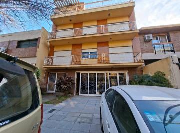 Casa · 301m² · 5 Ambientes · 3 Cocheras · Oportunidad Casa 5 Ambientes a Refaccionar | con Cochera y Terraza |