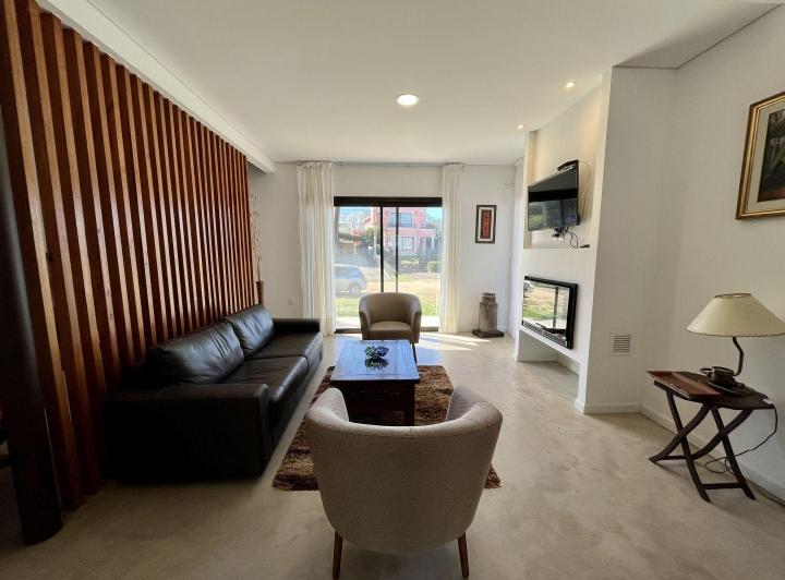 Casa · 130m² · 4 Ambientes