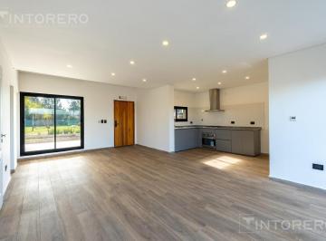 PH · 106m² · 3 Ambientes · 1 Cochera · PH en Venta 3 Ambientes a Estrenar en Latina Córner | Ezeiza