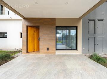 PH · 120m² · 3 Ambientes · 1 Cochera · Duplex en Venta 3 Ambientes a Estrenar en Latina Córner | Ezeiza