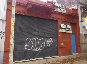 Local comercial , Flores · Gran Local en Alquiler Ubicado Sobre Av Avellaneda.