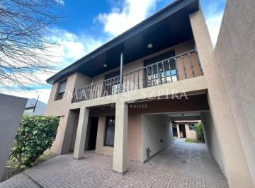 Casa · 130m² · 6 Ambientes · 2 Cocheras · Casa en San Antonio de Padua