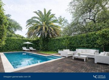 Casa · 350m² · 6 Ambientes · 2 Cocheras · Casa en Venta en Beccar, San Isidro