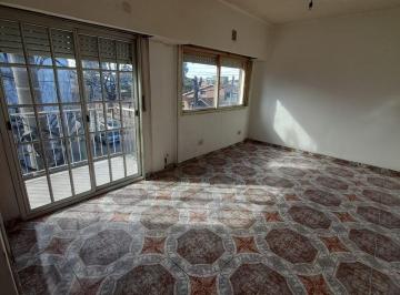 PH de 2 ambientes, La Matanza · Departamento P. H en Primer Piso