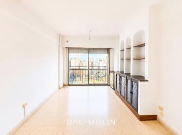 Departamento · 42m² · 2 Ambientes · Alquiler 12 Meses - Departamento - 2 Ambientes - Centro - a La Calle - Balcón