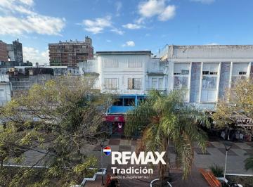 Oficina comercial · 27m² · Oficina en Venta Peatonal Arturo Illia 172