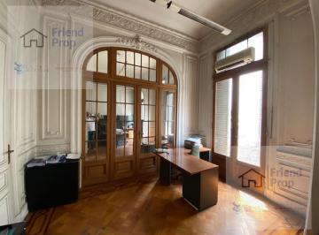 Departamento · 234m² · 7 Ambientes · Precio Actualizado - Soberbio Piso en Edificio de Estilo en Plaza San Martin Ideal Estudio o Vivienda