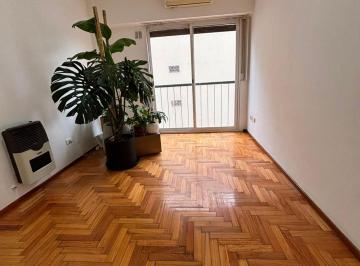 Departamento · 34m² · 2 Ambientes · Alquiler Depto. 2 Ambientes, Floresta