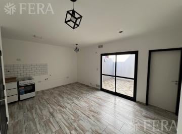 PH · 38m² · 2 Ambientes · Venta de PH 2 Ambientes con Patio en Quilmes