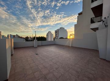 Departamento de 4 ambientes, Villa Pueyrredón · Semipiso 4 Amb Terraza Toda La Superficie