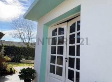Casa · 134m² · 5 Ambientes · Casa Al Frente + Monoambiente + Casa Interna. Venado Tuerto