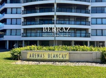 Departamento · 128m² · 3 Ambientes · 2 Cocheras · Semipiso Venta 2 Dorm. 148 m² Edificio Arenas Blancas, Punta del Este