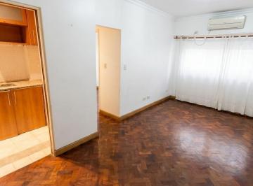 Departamento · 52m² · 2 Ambientes · Muy Lindo 2 Ambientes en Alquiler - Excelente Ubicación
