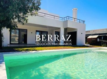 Casa · 270m² · 6 Ambientes · 2 Cocheras · Casa Venta Laguna Grande 4 Dorm. Lote de 650 m² Villanueva Tigre