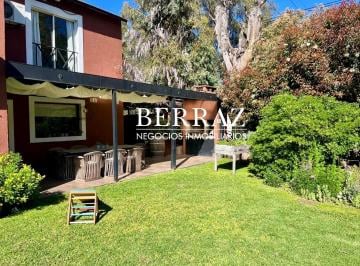 Casa · 209m² · 5 Ambientes · 1 Cochera · Casa Venta 4 Dorm. Village Golf & Tennis Lote de 833 m² Pilar