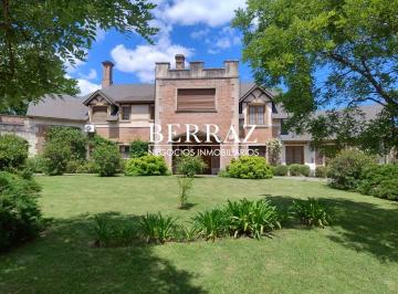 Casa · 650m² · 7 Ambientes · 2 Cocheras · Casa Venta 6 Dorm. Barrio Martindale Cc Lote de 2199 m² Pilar