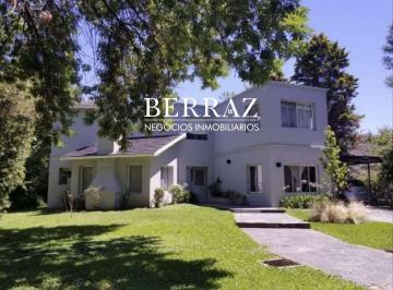 Casa · 280m² · 6 Ambientes · 2 Cocheras · Casa Venta 3 Dorm. Pilar del Lago Lote de 800 m² Pilar