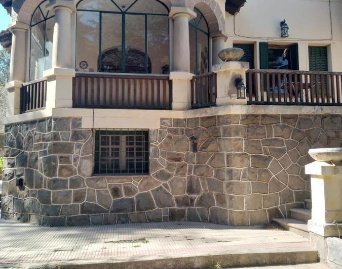 Casa · 780m² · 9 Ambientes