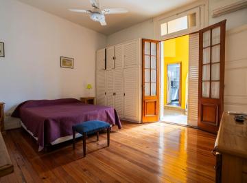 PH · 86m² · 4 Ambientes · PH 4 Ambientes Amoblado en Alquiler Temporario en Caballito