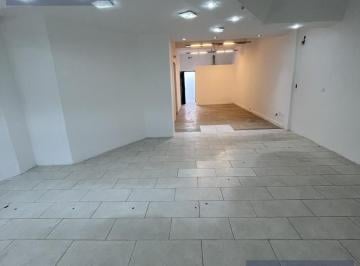 Local comercial · 200m² · 8 Ambientes · Importante Local Comercial con 5 Consultorios y Amplio Playón de Estacionamiento | Av Mosconi