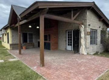 Casa · 107m² · 4 Ambientes · 1 Cochera · Casa en Venta - 2 Dorm. 1 Baño - Cochera - 348 m² - San Miguel del Monte