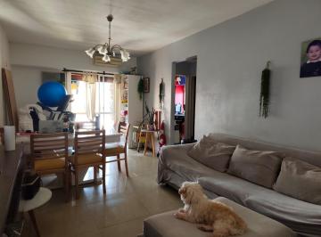 Departamento · 63m² · 3 Ambientes · Alquiler/departamento 3 Amb/balcon/san Cristobal