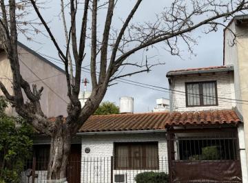 Casa · 108m² · 3 Ambientes · 1 Cochera · Casa en Venta Ituzaingó Norte - Zona Residencial