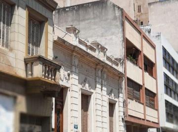 Casa · 343m² · 6 Ambientes · Venta Casa Alberdi