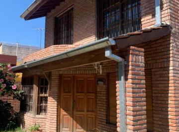 Casa · 140m² · 6 Ambientes · 1 Cochera · Casa en Venta - 4 Dorm. 1 Baño - Tortuguitas