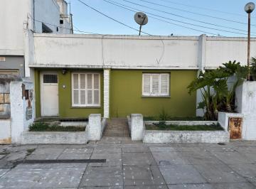 PH · 48m² · 2 Dormitorios · PH en Venta de 2 Dorm. La Plata