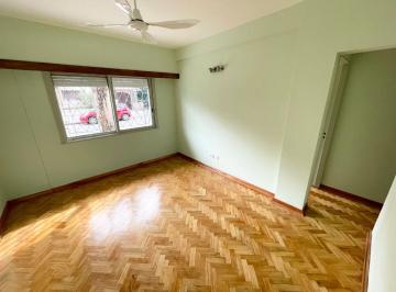 Departamento · 49m² · 3 Ambientes · Alquiler Depto 3 Amb Villa Devoto Patio