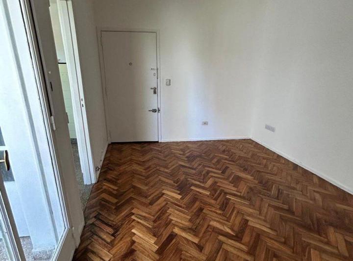 Alquiler Depto 2 Ambientes en Coghlan