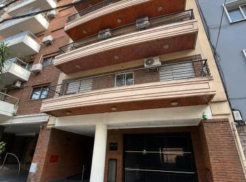 Departamento de 2 ambientes, Villa Urquiza · Alquiler Dos Ambientes con Patio en Villa Urquiza