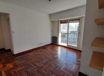 Departamento de 3 ambientes, Almagro · Comodo Depto 3 Amb, 4to Piso C Balcon Al Frente - Exc. Ubicacion en Almagro