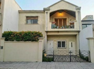 Casa · 145m² · 4 Ambientes · Casa en Venta, Olivos