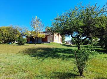 Casa · 130m² · 2 Dormitorios · 1 Cochera · Casa en Venta en Las Corzuelas Barrio Privado 2 Dorm., oportunidad de Inversión 1er Etapa