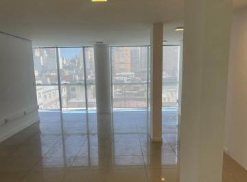 Oficina comercial · 60m² · 3 Ambientes · Alquiler de Oficina en Edificio Office City IV