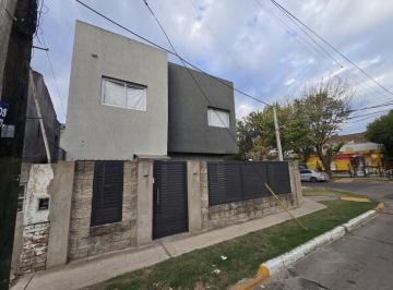 Casa · 142m² · 4 Ambientes · 4 Cocheras · Casa en San Antonio de Padua