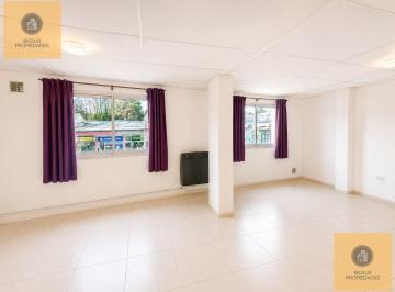 Oficina comercial · 40m² · 1 Cochera · Oficina en Alquiler