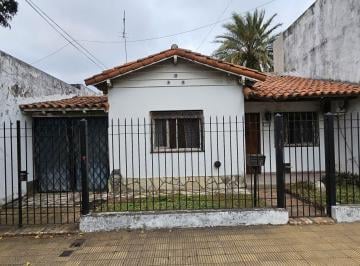 AVZ-AVZ-911_2 · Venta de Casa 5 Ambientes en Martínez
