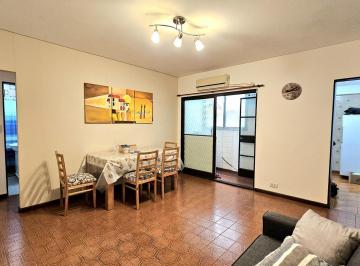 Departamento · 43m² · 2 Ambientes · Av San Pedrito Al 300 - Flores - Departamento de 2 Ambientes Impecable Estado - Venta