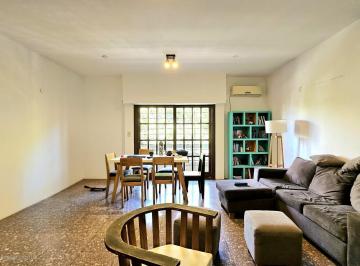 Casa · 435m² · 5 Ambientes · 4 Cocheras · Salcedo Al 3200 - Parque Patricios - Casa con Posibilidad de Subdivisión y Financiación - Venta