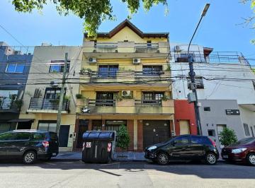 Casa · 435m² · 5 Ambientes · 4 Cocheras · Salcedo Al 3200 - Parque Patricios - Casa con Posibilidad de Subdivisión y Financiación - Venta
