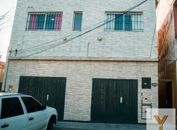 PH · 299m² · 6 Ambientes · PH en Venta - 5 Dorm. 4 Baños - 299 m² - Rafael Calzada, Almirante Brown