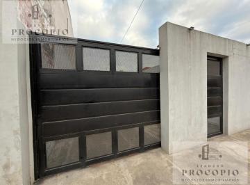 PH · 70m² · 2 Ambientes · Casa - Dos Unidades - Parque, Parrilla y Cochera - Alquiler en Moreno