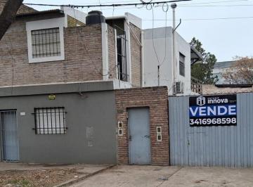 Casa · 309m² · 10 Ambientes · 1 Cochera · Oportunidad de Inversion. 5 Departamentos.