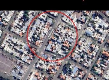 Casa · 200m² · 6 Ambientes · 1 Cochera · Avellaneda 192