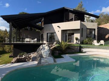 Casa · 300m² · 6 Ambientes · 2 Cocheras · B Costa Azul Villa Carlos Paz Hermosa Propiedad a La Venta
