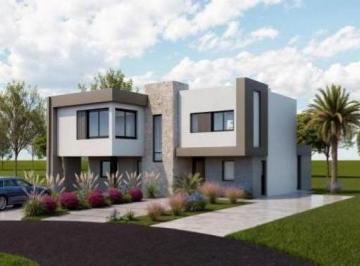 Frente · Casa en Venta | Santa Elisa – Pilar del Este | 5 Ambientes | Pileta | Playroom | Lote de 715 m²