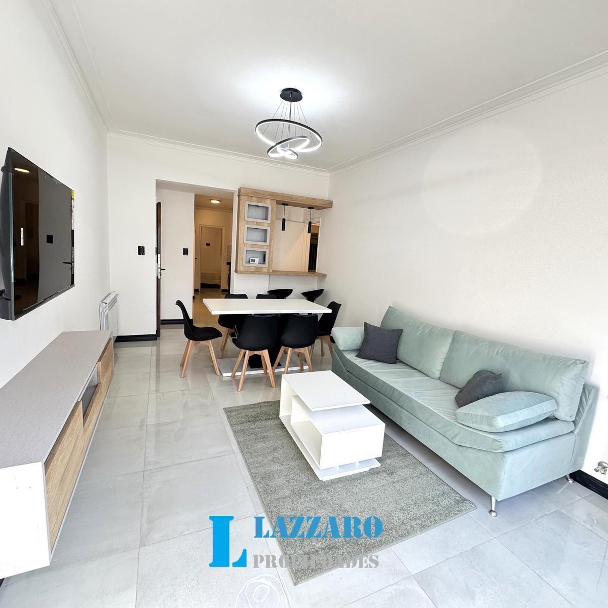 Departamento en venta 3 ambientes con dependencia externo con balcón saliente y vista a la avenida colón